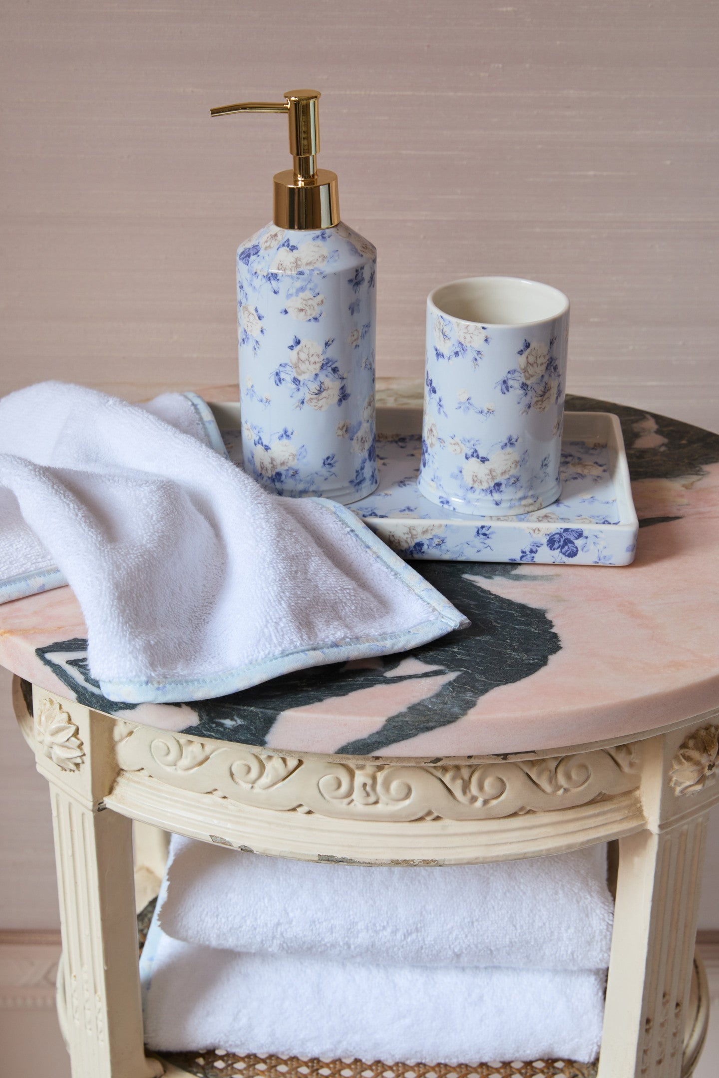 Elianna Porcelain Soap Dispenser