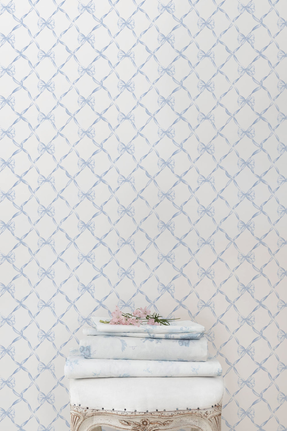 Baby Bow Blue Bella Standard Wallpaper